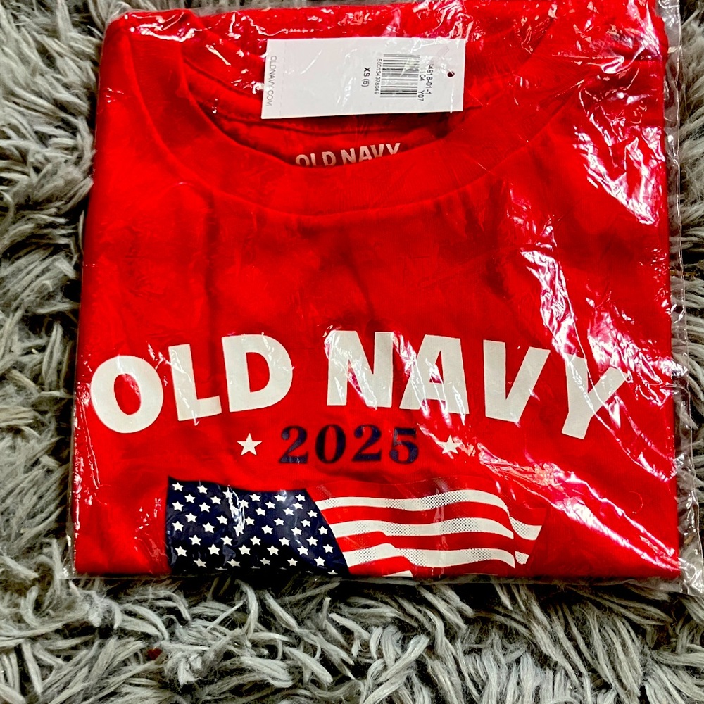 Old Navy Red Graphic Tee for Kids